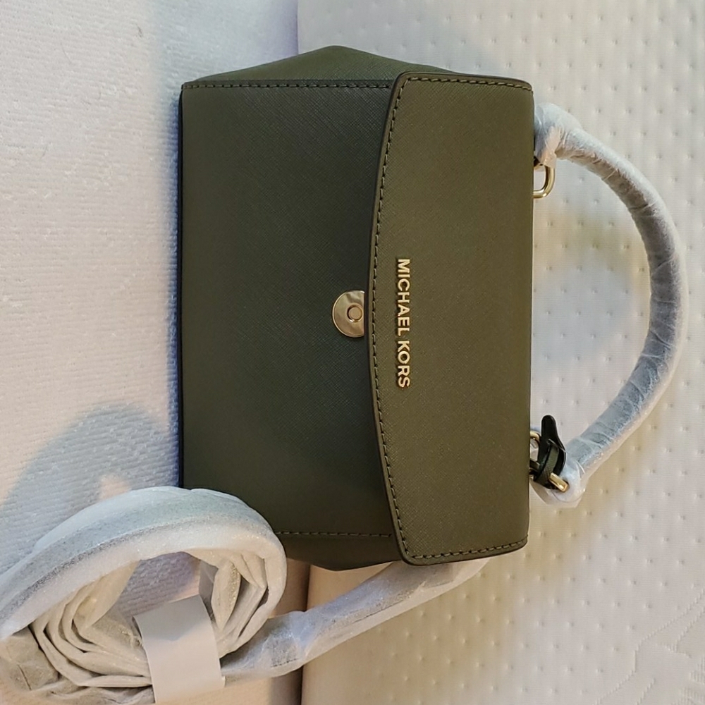 MICHAEL KORS Crossbody bag-